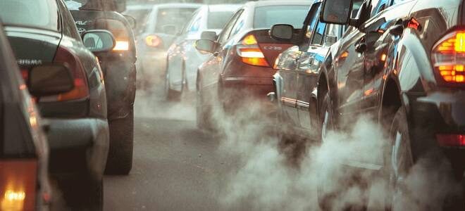 pembatasan-umur-kendaraan-kurangi-polusi