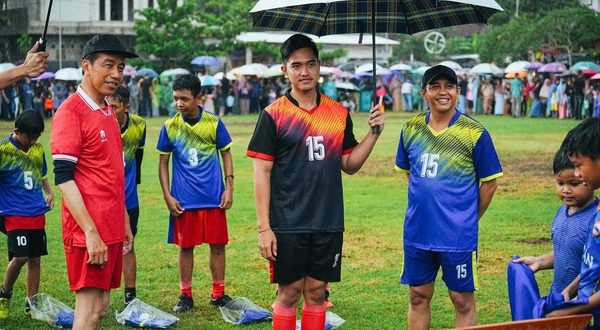 Jokowi-Kaesang-Piala-Asia