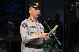 Kadiv Humas Polri, Irjen Sandi Nugroho saat memimpin apel gelar pasukan Satgas Operasi Puri Agung 2024.